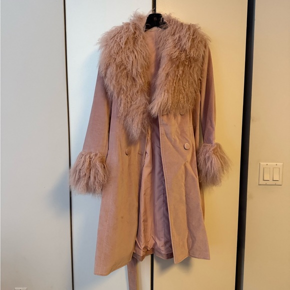 Charlotte Simone Jackets & Blazers - Charlotte Simone Blush Pink Fur Trim Trench Coat